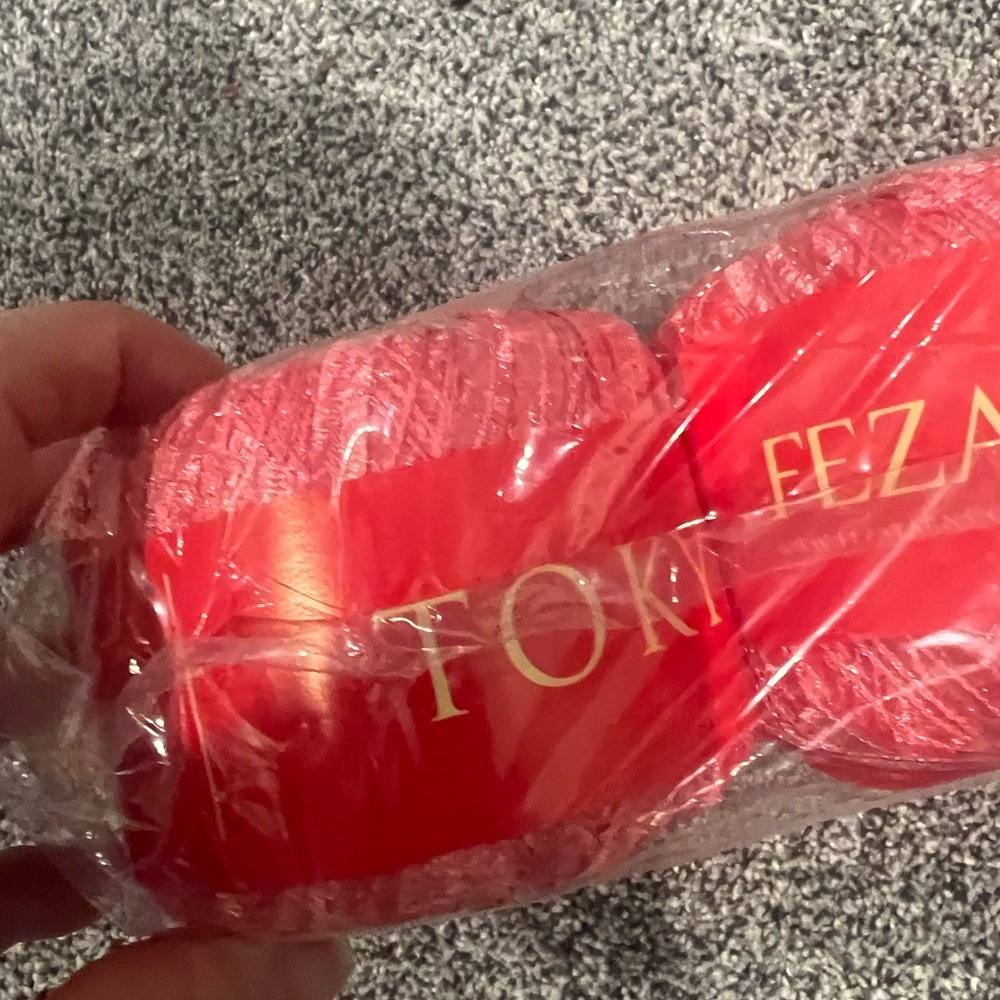 Feza Tomyo Yarn -Lot if 5 Skeins